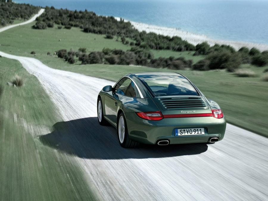  Porsche 911 Targa 4 2008 года  (фото 16 из 22)